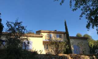 Maison 6 Pièces 160 m² à louer à Aix-en-Provence (13080)