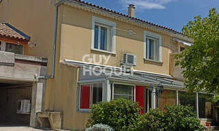 Maison 4 Pièces 132 m² à louer à Vacqueyras (84190)