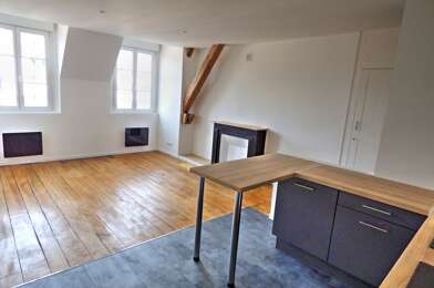 Appartement 2 pièces 740 €