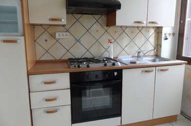 Appartement 3 pièces 519 €