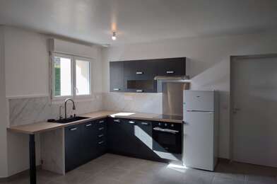 Maison 4 pièces 1010 €