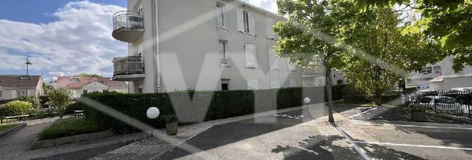Appartement 1 Pièce 25 m² à vendre à Lieusaint (77127)