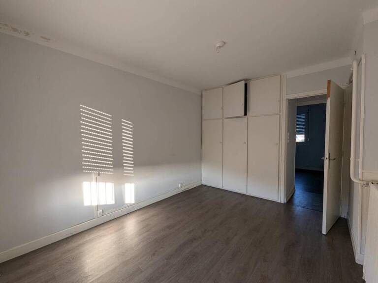 Location - Appartement T4 - 85m2 - Saint-Avold — photo 1