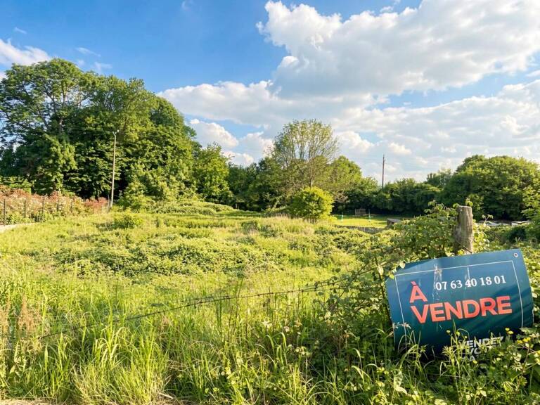BEZU LA FORET (27) - Terrain à bâtir - 878m² — photo 1
