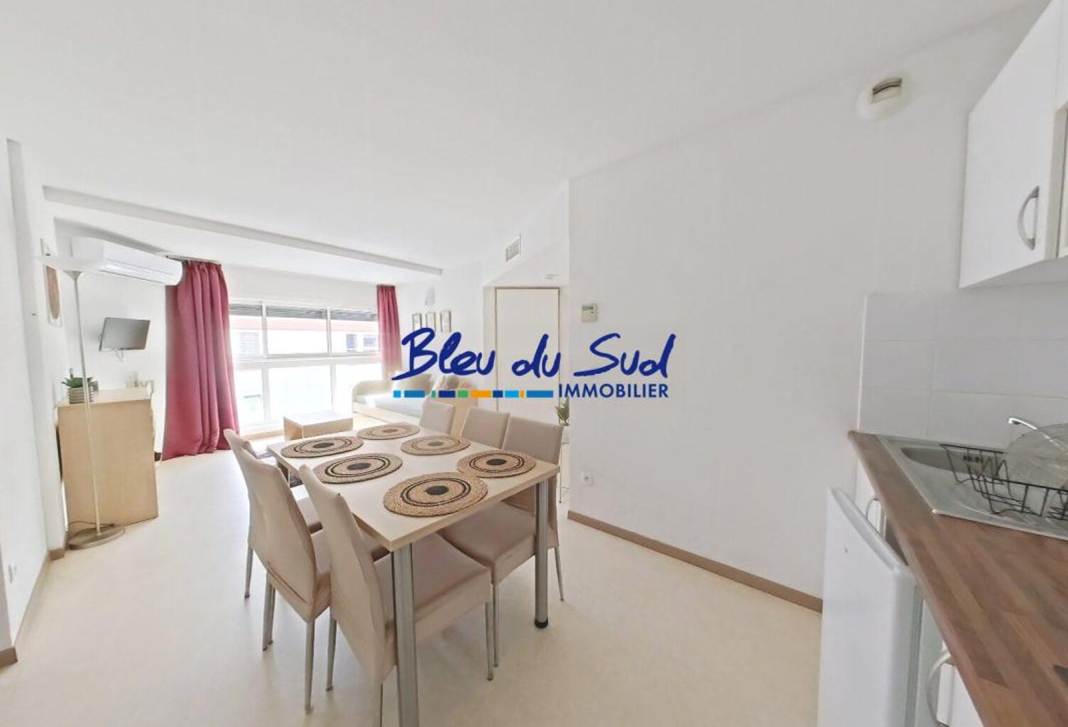APPARTEMENT 3 Pièces situé dans une résidence avec piscine — photo 1