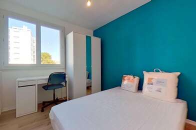 Appartement 4 pièces 450 €