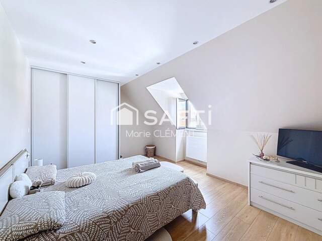 Maison individuelle de 152 m2, 4 chambres, Terrain de 800 m2 avec piscine — photo du bien