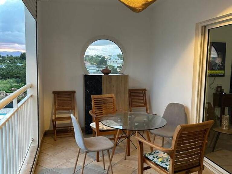 Appartement T4 spacieux avec terrasse et piscines en résidence sécurisée — photo 1