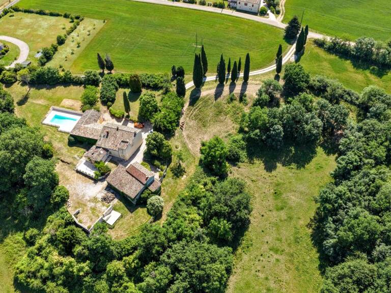 Propriété À Vendre — photo 1