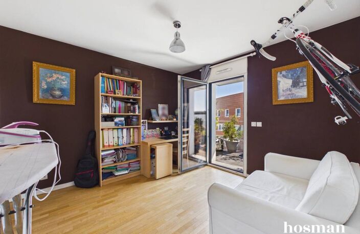 Duplex 4 pièces - 85 m² - Terrasse & Parking - Allée du Puits, Issy-les-Moulineaux — photo 3