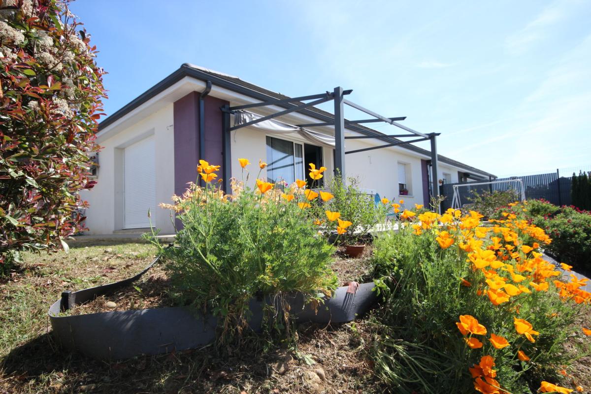 Villa / Maison  T3 à vendre Poey-de-Lescar 64230