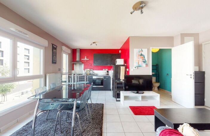 T2 40 m² + stationnement en sous-sol à Lyon 9ème — photo 4