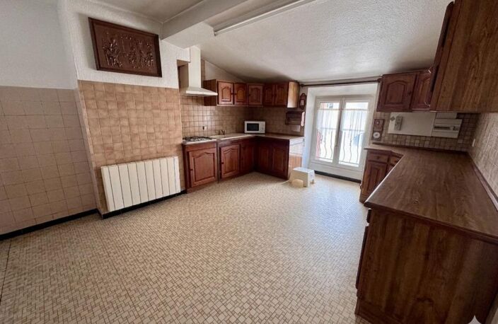 EXCLUSIVITÉ – Dernier étage, 2 chambres, fort potentiel – idéal investissement ou premier achat – Rive-de-Gier — photo 4