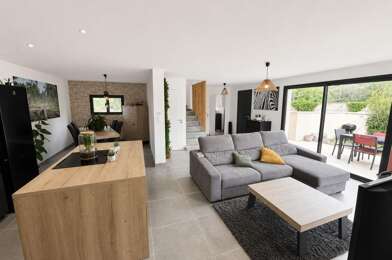 Maison 5 pièces 413000 €