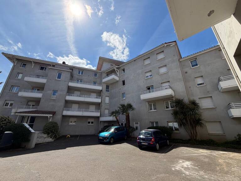 Appartement T3 libre de 57,50 m² en centre ville — photo 1