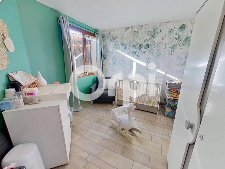 Propriété de plain-pied – Volumes d’exception – Terrain de 3 738 m² – Proximité RN4 — photo 1