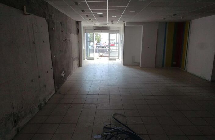 Bien commercial à vendre au centre-ville de Rumilly — photo 5