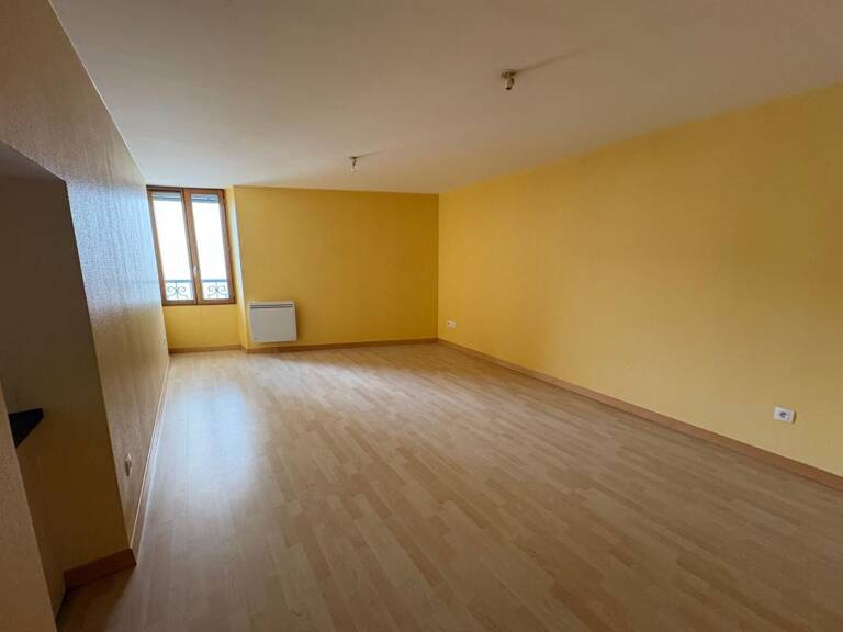 Appartement à vendre au centre-ville de Rumilly — photo 1
