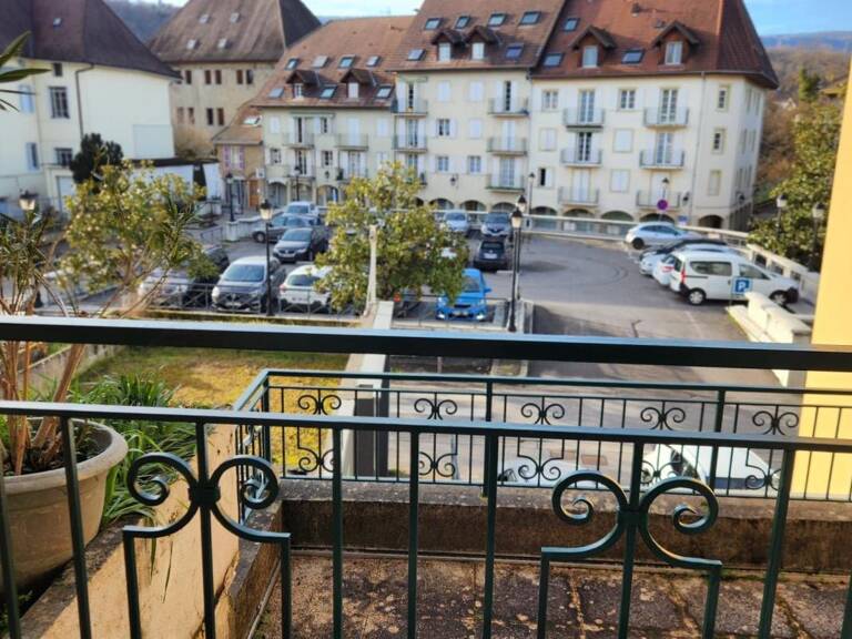 Appartement à vendre au centre-ville de Rumilly — photo 1