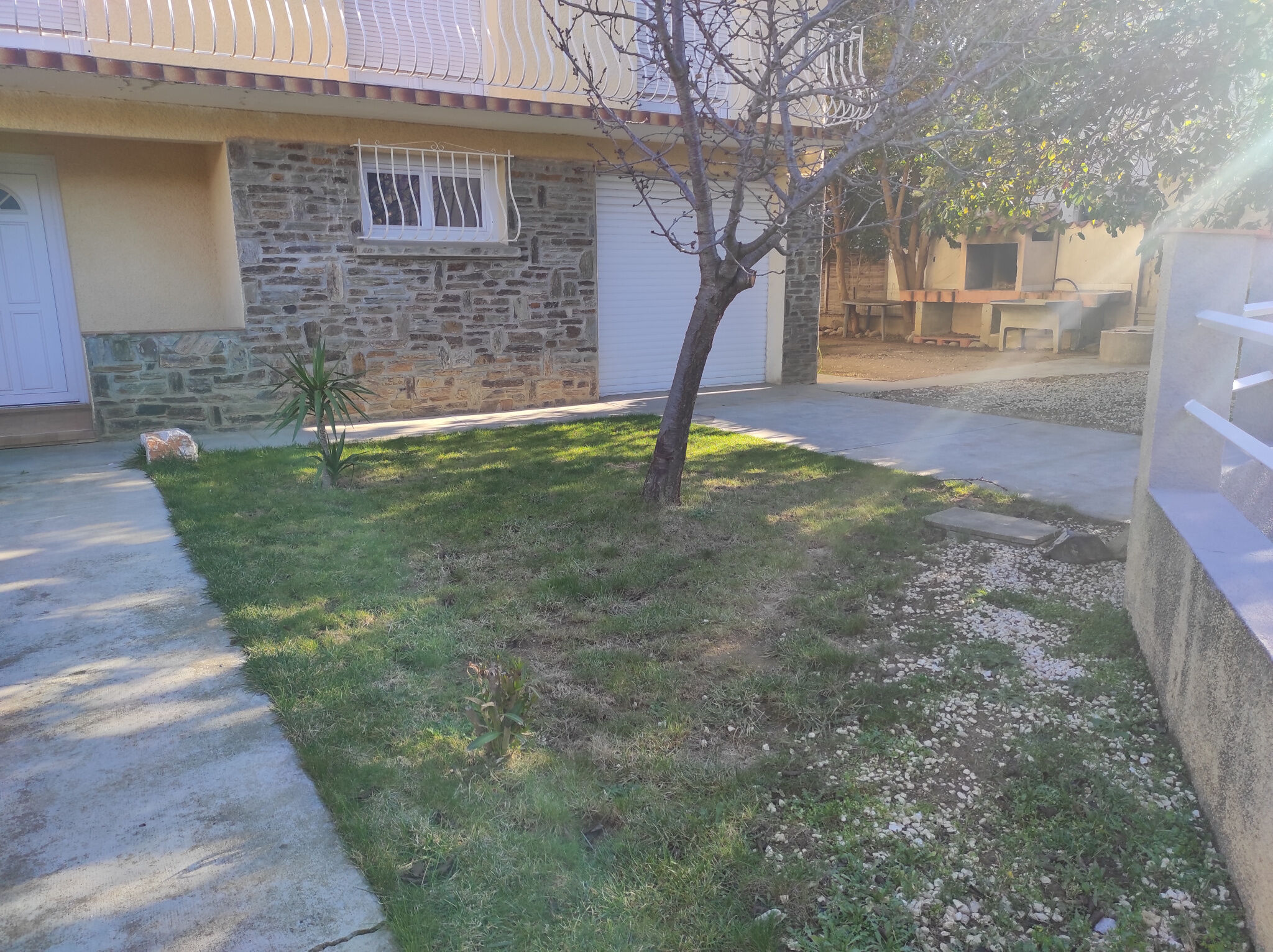 Villa / Maison  T4 à louer Thuir 66300