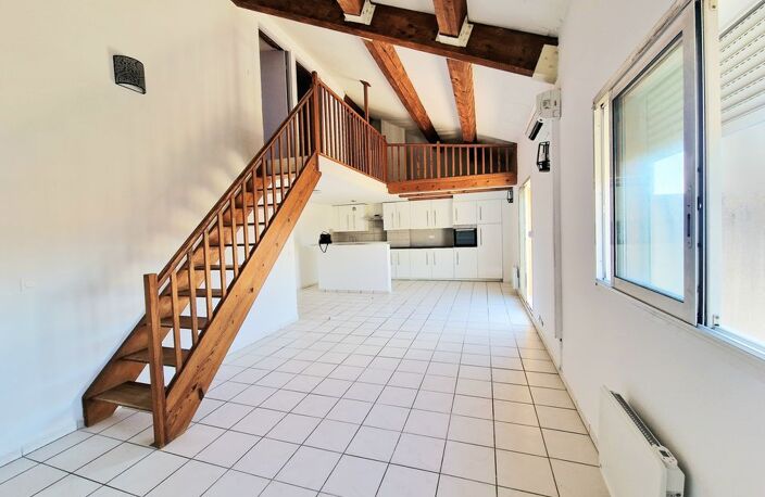 MARSEILLE 13 ème, DUPLEX DE TYPE 4 AVEC GARAGE — photo 2