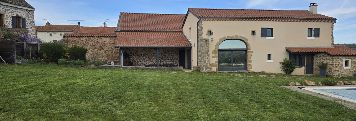 Maison 7 Pièces 160 m² à vendre à Apchat (63420)