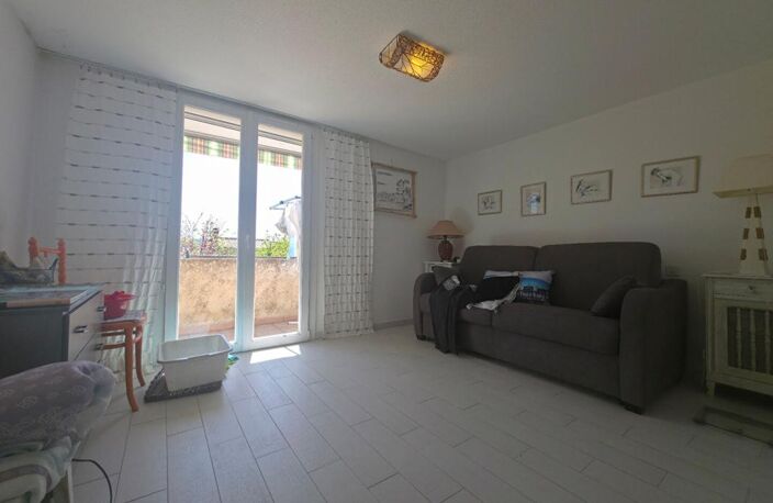 Maison Bormes Les Mimosas 5 pièce(s) 83 m2 parking jardin terrasse — photo 4