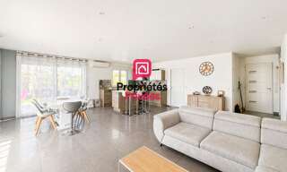Maison 5 Pièces 128 m² à vendre à Auros (33124)