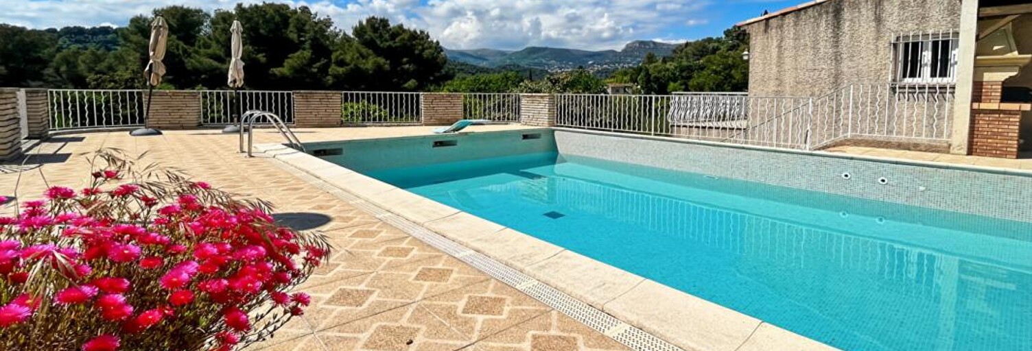 Maison 12 Pièces 360 m² à vendre à Saint-Paul-de-Vence (06570)