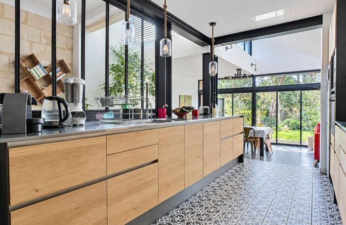 Vente Maison 208m2 BORDEAUX (33800) — photo 2