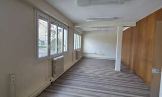 Bureau  205 m² à louer à Angers (49100)