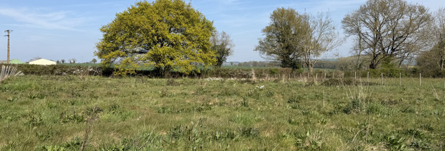 Terrain  1512 m² à vendre à Loge-Fougereuse (85120)