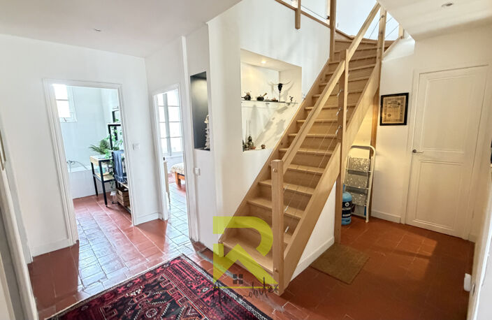 Maison de ville rénovée avec goût sur AGDE   Grand garage — photo 3
