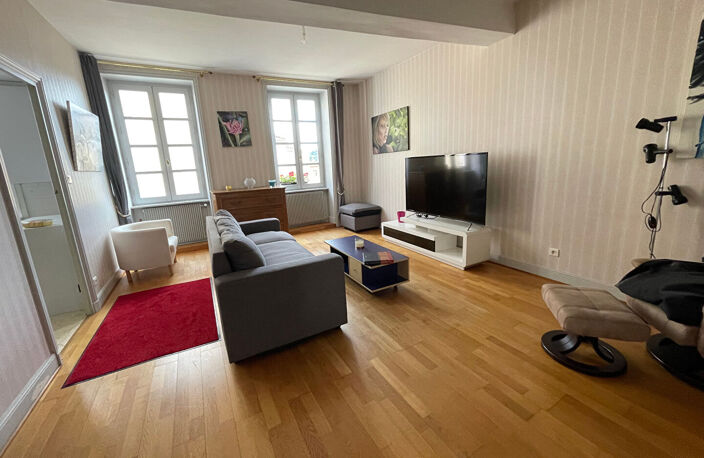 Immeuble Renaison 7 pièce(s) 240 m2 — photo 5