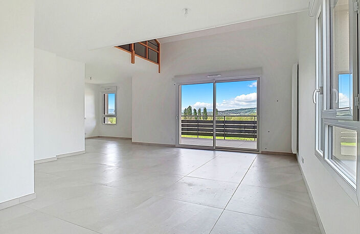 ATTIQUE - T4 Duplex 105 m² · Vue montagnes · À 27 min de Genève en train — photo 2