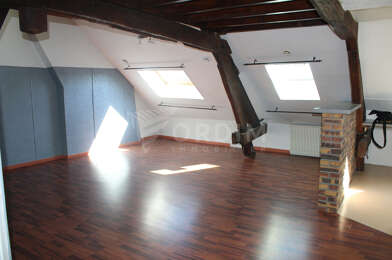 Appartement 3 pièces 570 €