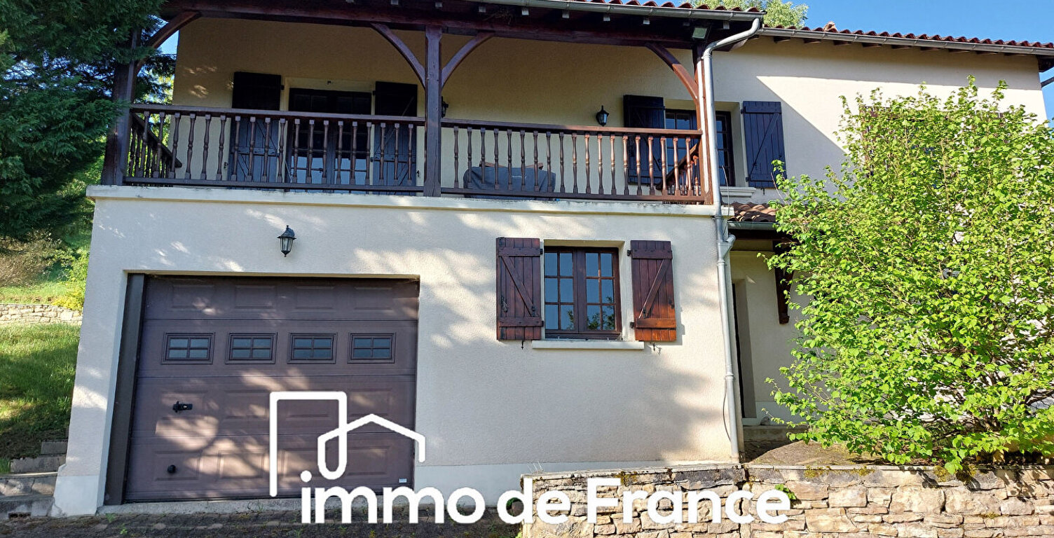 Maison T5 sur deux niveaux 153m² hab., garage et terrain de 2391m² — photo 1