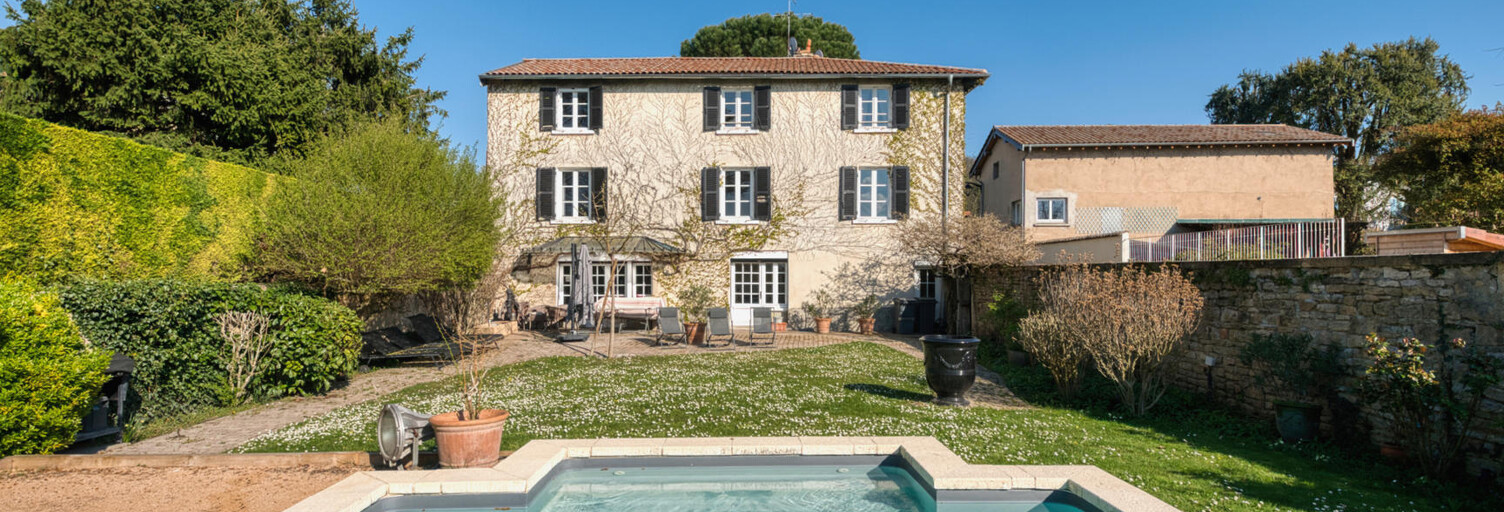 Maison 7 Pièces 239 m² à vendre à Beauregard (01480)