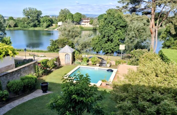 Vente maison 7 pièces 239 m² Beauregard (01480) — photo 2