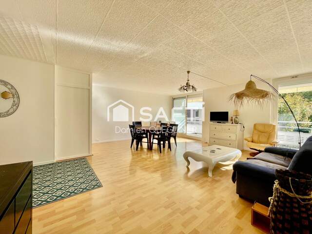 Grand T3 lumineux avec grand balcon, au calme — photo du bien