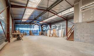 Commerce 3 Pièces 629 m² à vendre à Mondouzil (31850)