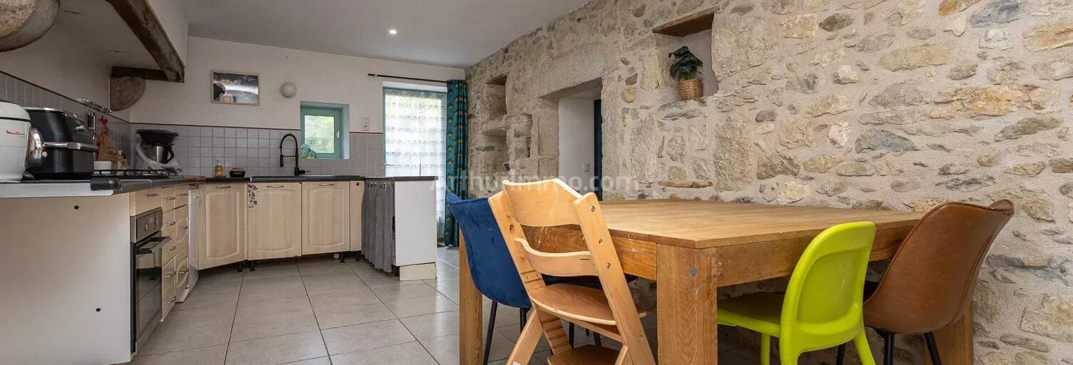 Maison 5 Pièces 147 m² à vendre à Belley (01300)