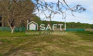 Terrain  3733 m² à vendre à Les Bordes (45460)