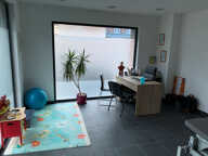 LOCAL PROFESSIONNEL — photo 2