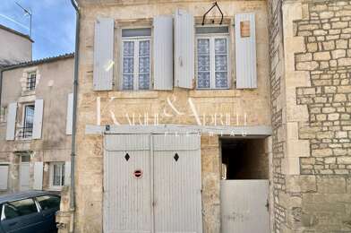 Immeuble  95300 €
