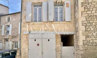 Immeuble  79 m² à vendre à Fontenay-le-Comte (85200)