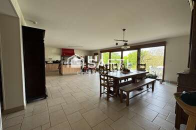 Maison 7 pièces 329600 €