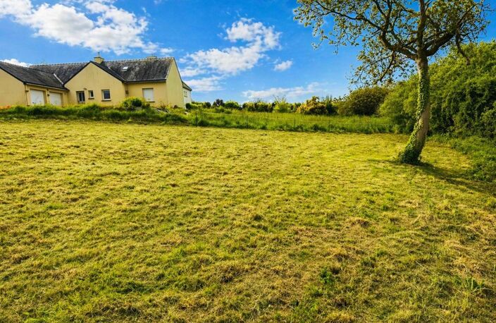 Terrain constructible d'une superficie de 1316 m2 — photo 3