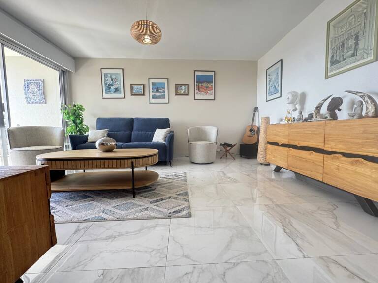 Superbe 2 pièces de 51 m² en DERNIER ETAGE + cave + Parking — photo 1