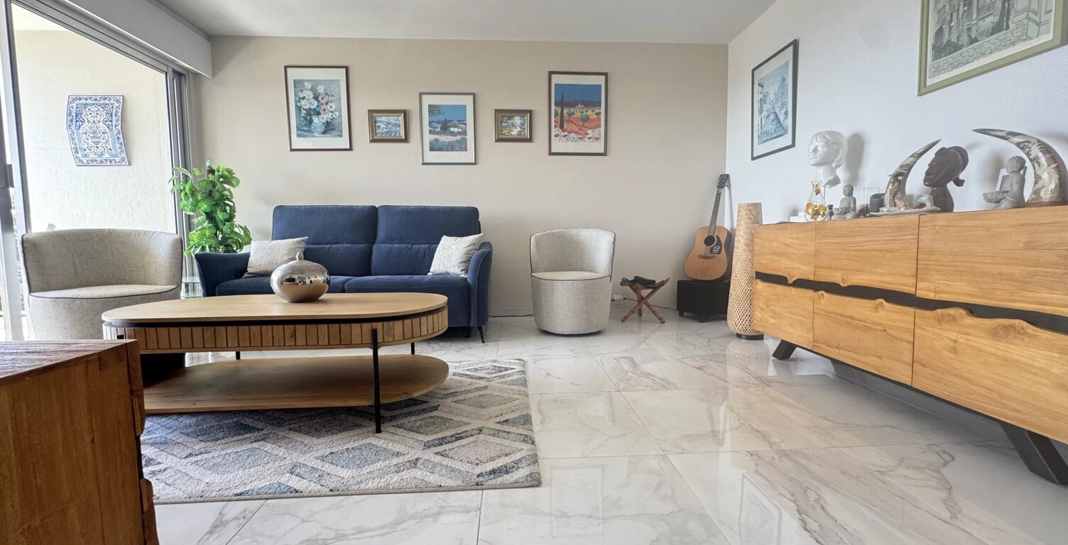 Superbe 2 pièces de 51 m² en DERNIER ETAGE + cave + Parking — photo 1